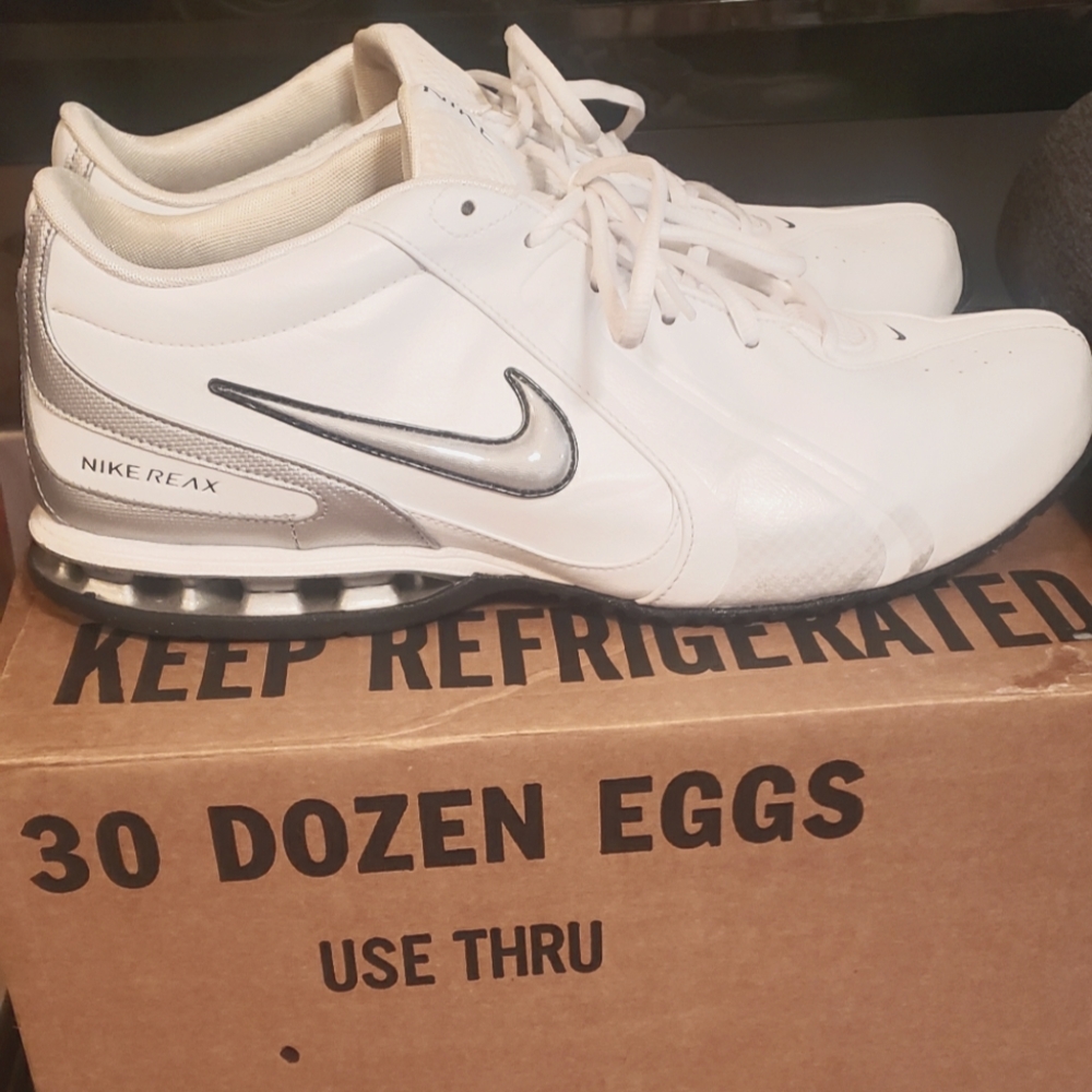 Mens Reax Nike Shoes